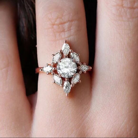 The Elizabeth gold filled white sapphire ring 6 - Picture 5 of 14